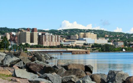 What is the Average Commission in Minnesota?