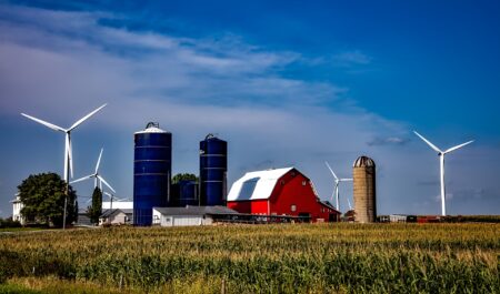 What is the Average Real Estate Commission in Iowa?