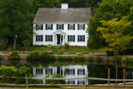 9 Ways to Know: How Old Is My House?