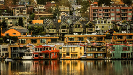 The Seattle Real Estate Bubble: Debunking 5 Myths of the Market