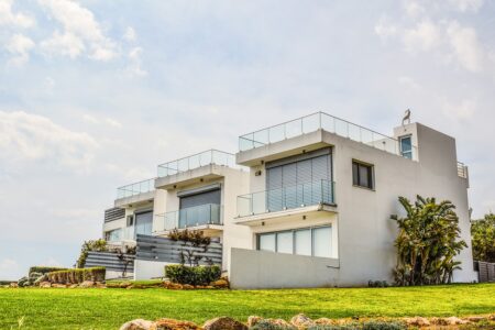 Can You Buy a House With Cash and Without Proof of Income?