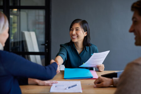 Redfin vs Real Estate Agent: Making the Right Choice for Your Sale